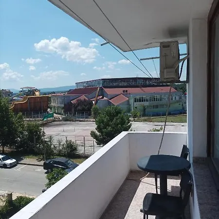 Apartman Rita's - Family By The Sea
